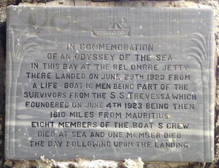 The Trevessa Memorial Plaque on Mauritius (courtesy of https://twitter.com/theredbits)